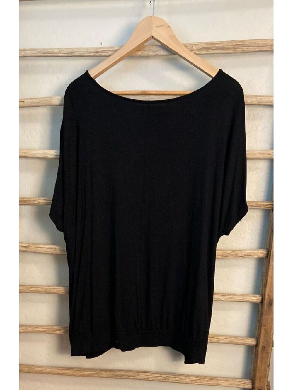 Lane Bryant Black Rayon Spandex Plus Size Top 18/20